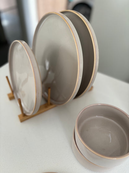 Dinnerware 16 piece - porcelain