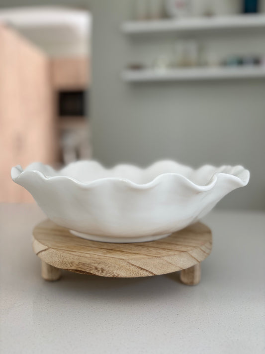 Wavy bowl white